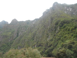 オリャイタイタンボの渓谷