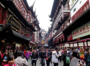 上海を代表する観光地「豫園商城」