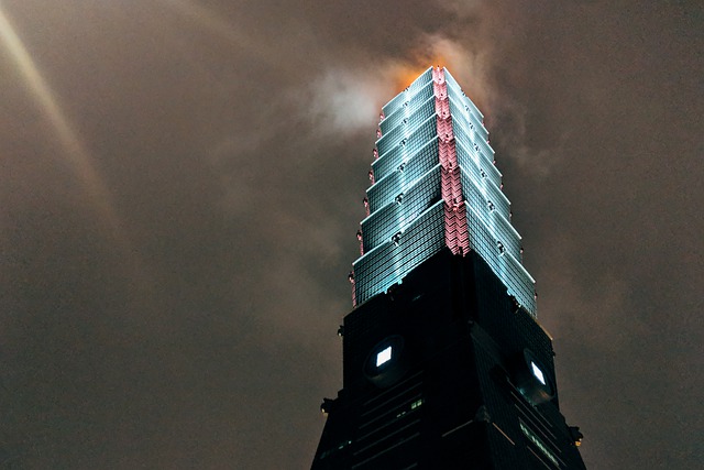 世界で12番目に高いビル「台北１０１」