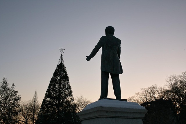 延世大学の創設者「ホレイス・グラント・アンダーウッド氏」の銅像